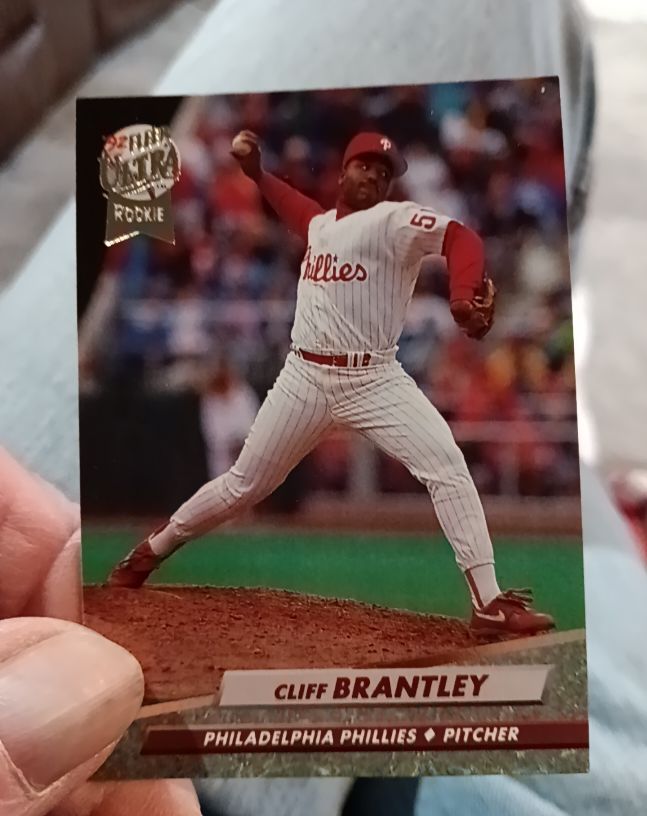1992 Fleer Ultra #543 Cliff Brantley — front