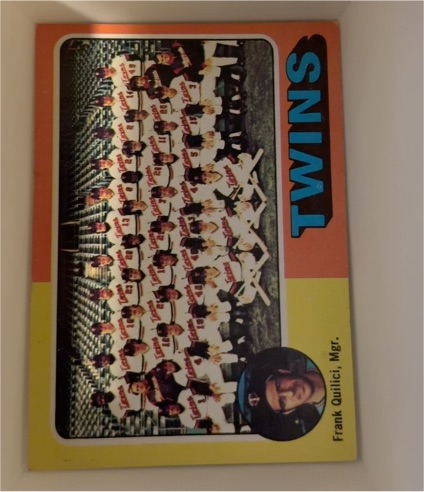 1975 Topps #443 Minnesota Twins Frank Quilici — front