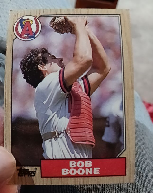 1987 Topps #166 Bob Boone — front
