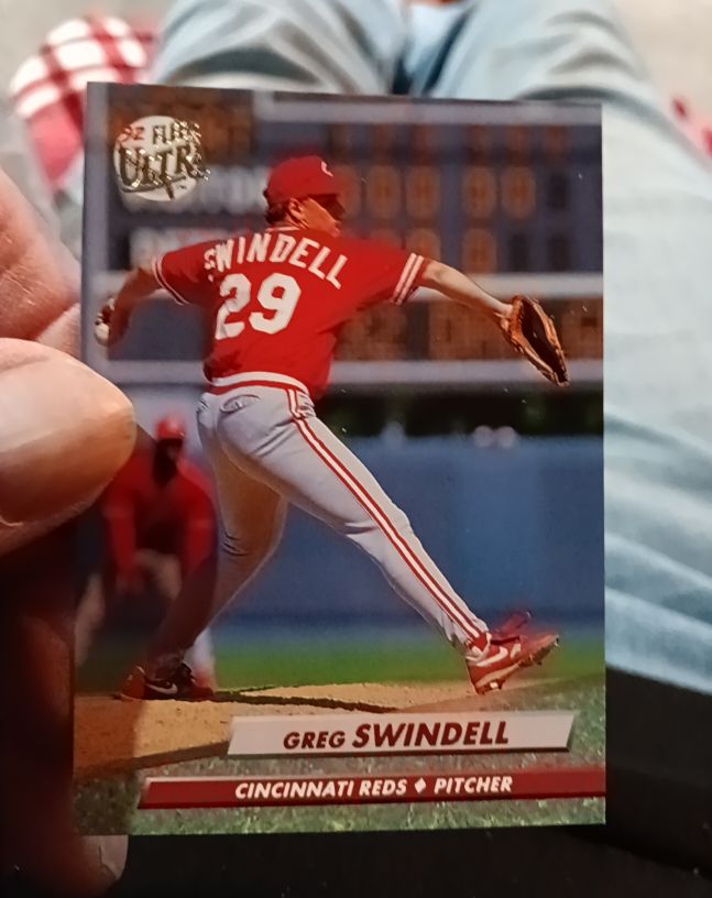 1992 Fleer Ultra #487 Greg Swindell — front