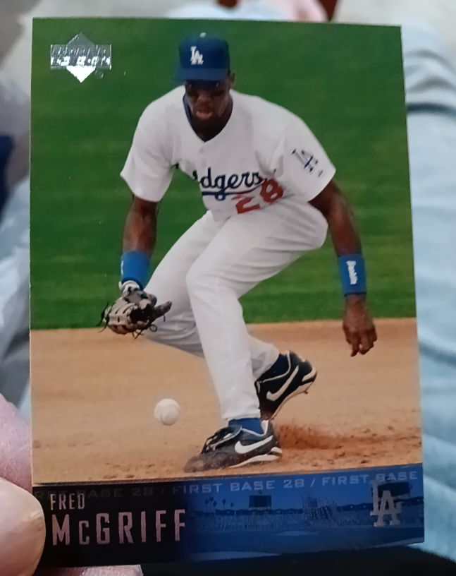 2004 Upper Deck First Pitch #186 Fred McGriff — front
