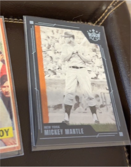 2022 Panini Diamond Kings #8 Mickey Mantle Gray Frame — front