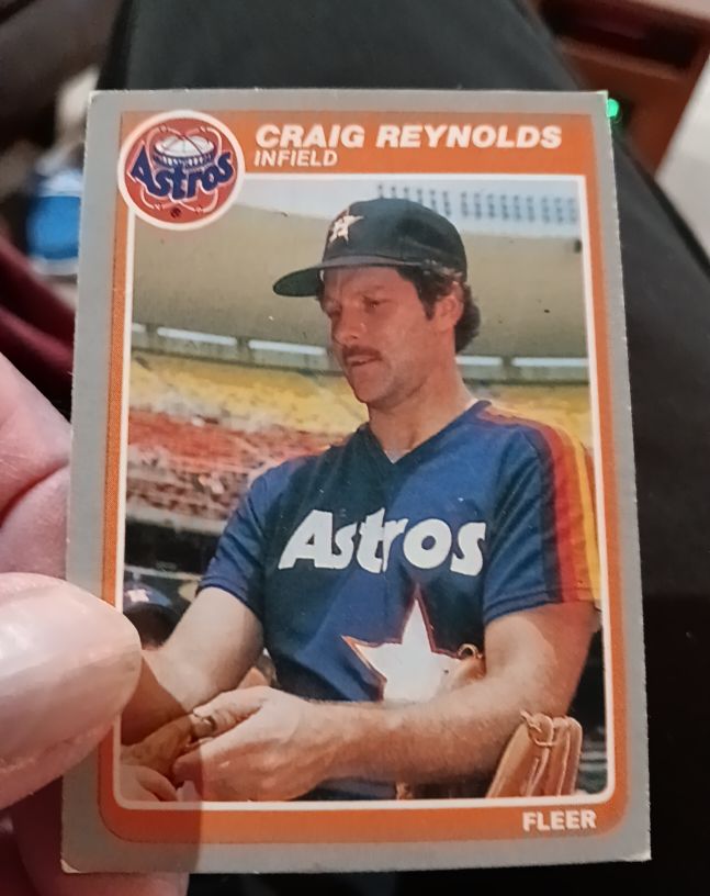1985 Fleer #357 Craig Reynolds — front