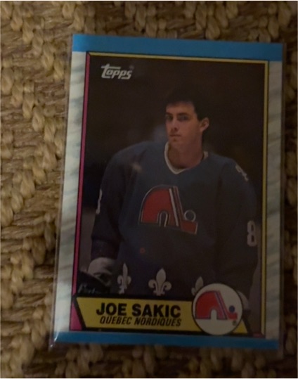 1989-90 Topps #113 Joe Sakic — front