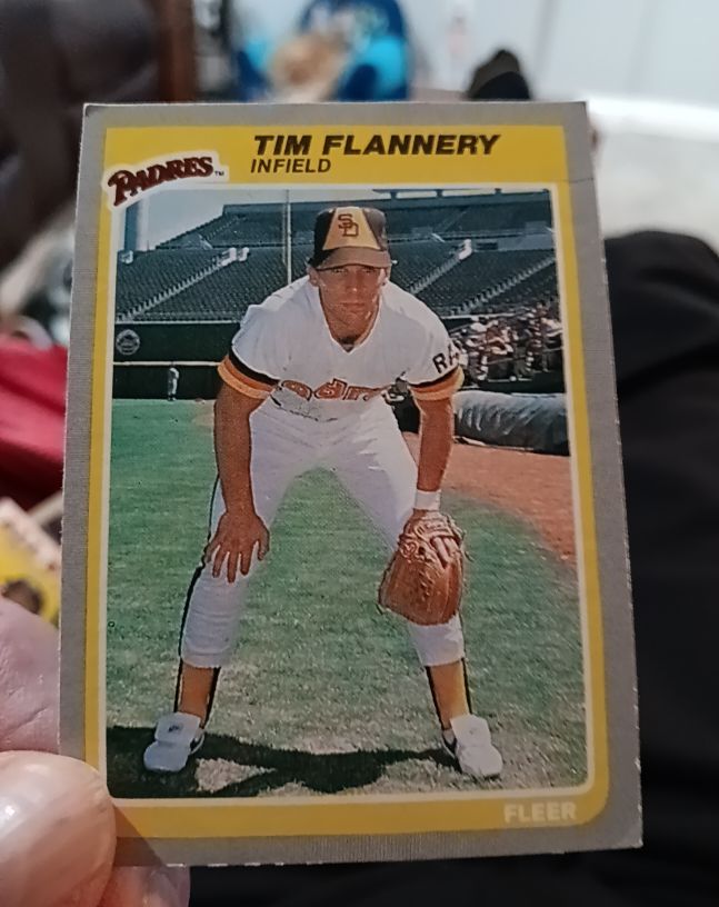 1985 Fleer #31 Tim Flannery — front