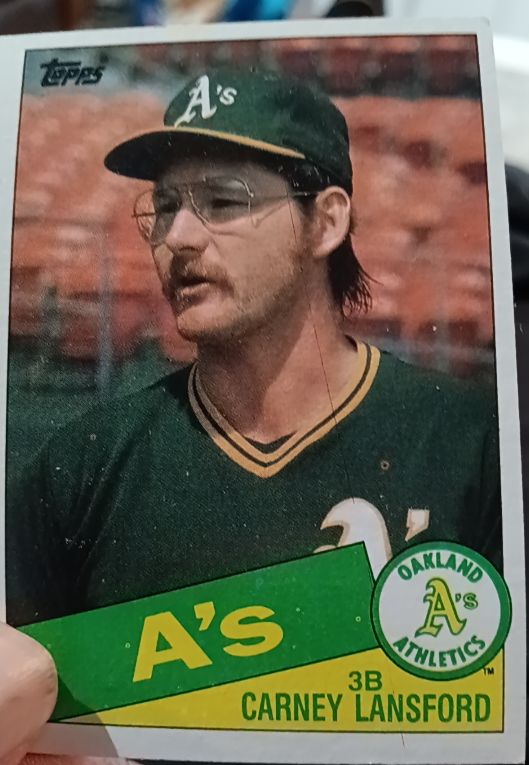1985 Topps #422 Carney Lansford — front