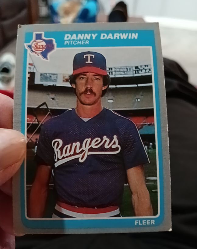 1985 Fleer #557 Danny Darwin — front