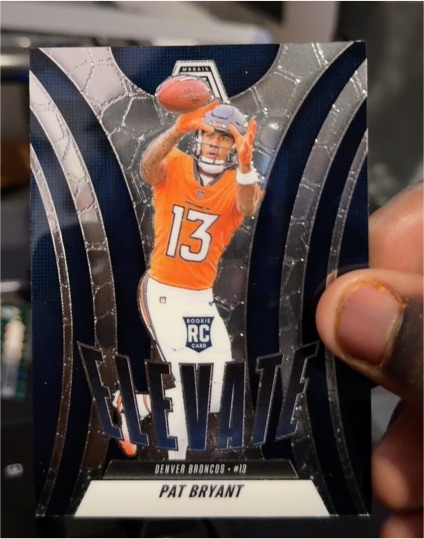2025 Panini Mosaic #4 Pat Bryant Elevate — front