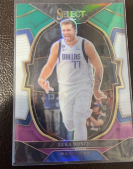 2022-23 Panini Select #51 Luka Doncic — front