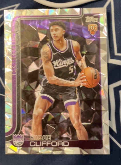 2025-26 Topps #224 Nique Clifford Season Tip Off RC Sacramento Kings — front