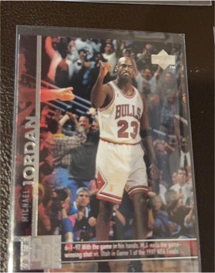 1997-98 Upper Deck #18 Michael Jordan — front