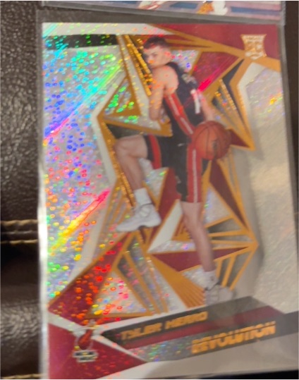 2019-20 Panini Revolution #112 Tyler Herro — front