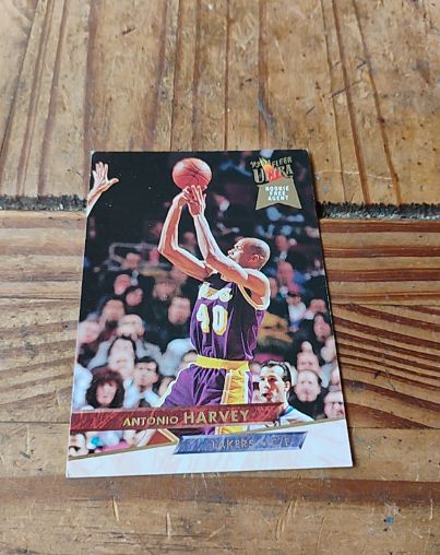 1993-94 Fleer Ultra #274 Antonio Harvey — front