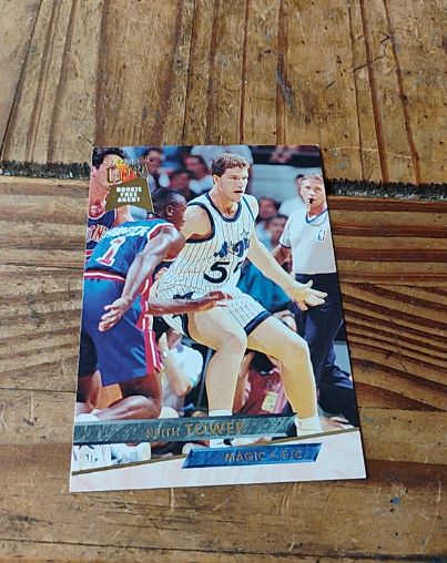 1993-94 Fleer Ultra #308 Keith Tower — front