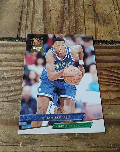 1993-94 Fleer Ultra #288 Brian Davis — front