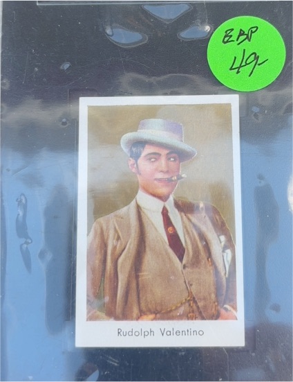 1933 Salem Goldfilm Serie 2 Rudolph Valentino — front