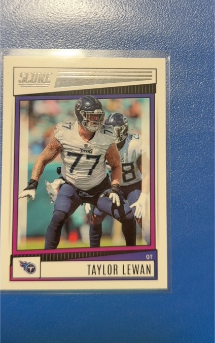 2022 Panini Score #29 Taylor Lewan — front