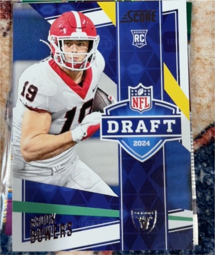 2024 Panini Score NFL Draft #17 Brock Bowers — front