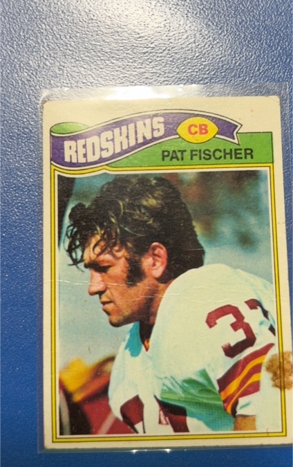 1977 Topps Football #409 Pat Fischer — front