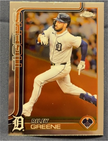 2025 Topps Chrome #34 Riley Greene — front
