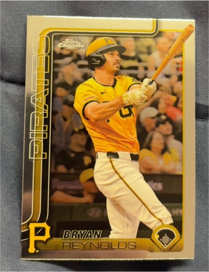 2025 Topps Chrome #9 Bryan Reynolds — front