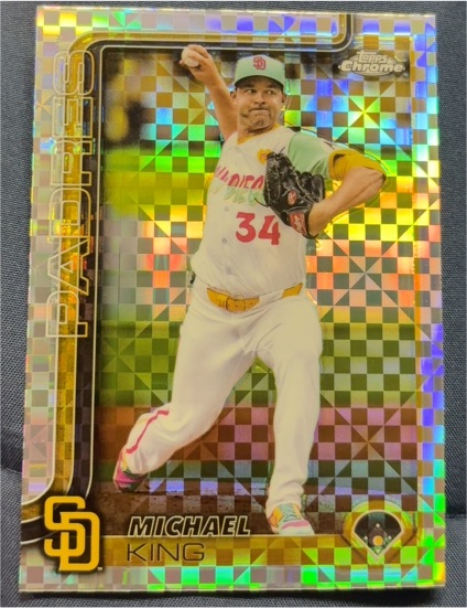 2025 Topps Chrome #35 Michael King — front