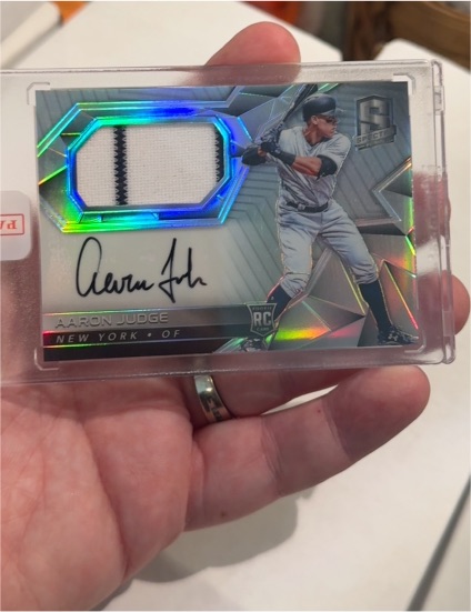 2017 Panini Spectra #10 Aaron Judge Rookie Jersey Autograph — front