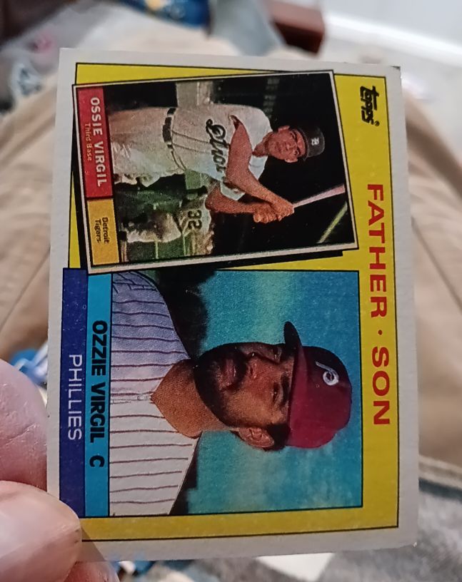 1985 Topps #143 Ozzie Virgil Father Son — front