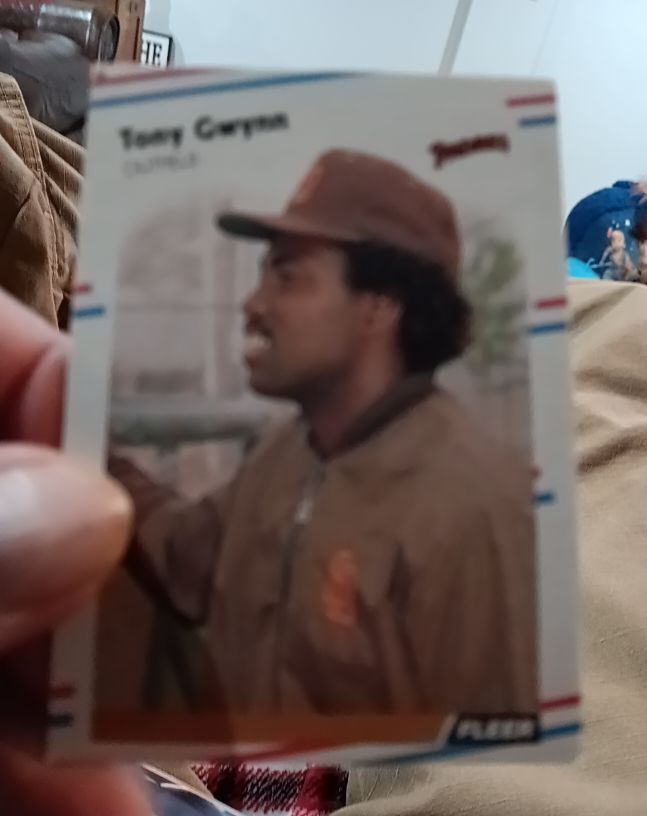 1988 Fleer #585 Tony Gwynn — front