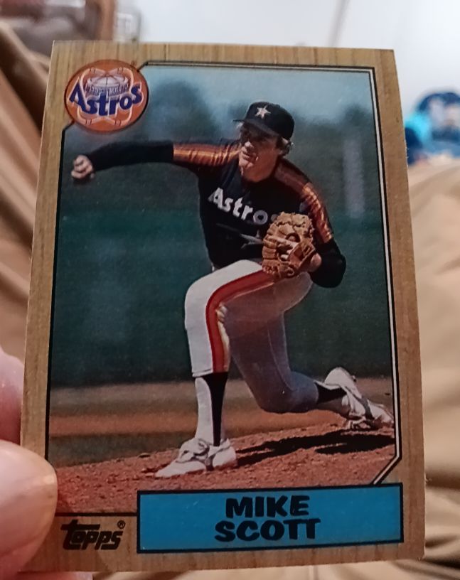 1987 Topps #330 Mike Scott — front