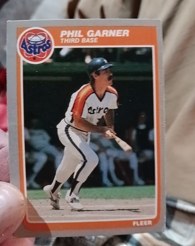 1985 Fleer #351 Phil Garner — front