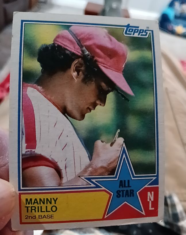 1983 Topps #398 Manny Trillo — front