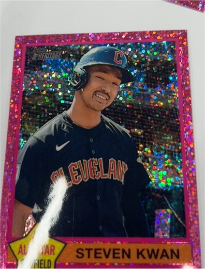 2025 Topps Heritage #475 Steven Kwan — front