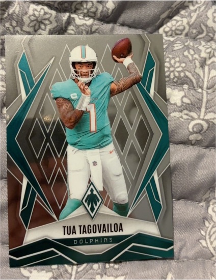2025 Panini Phoenix #102 Tua Tagovailoa — front