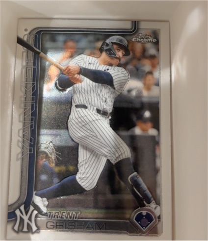 2025 Topps Chrome #Yankee Trent Grisham — front