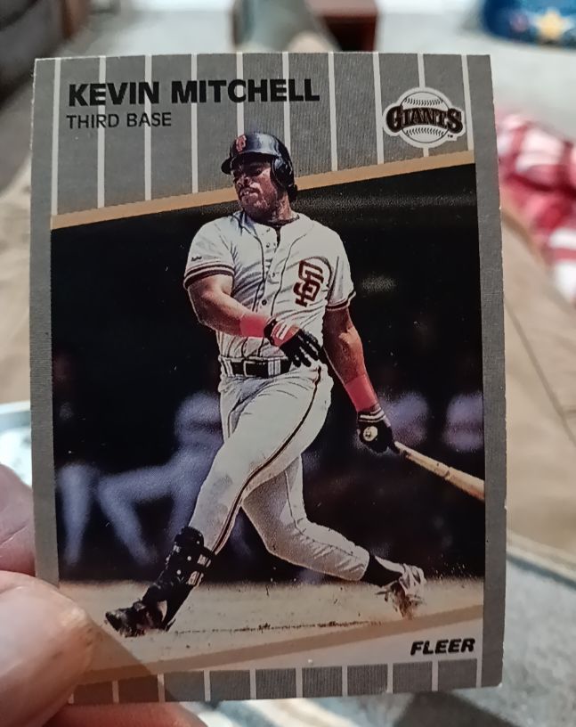1989 Fleer #336 Kevin Mitchell — front