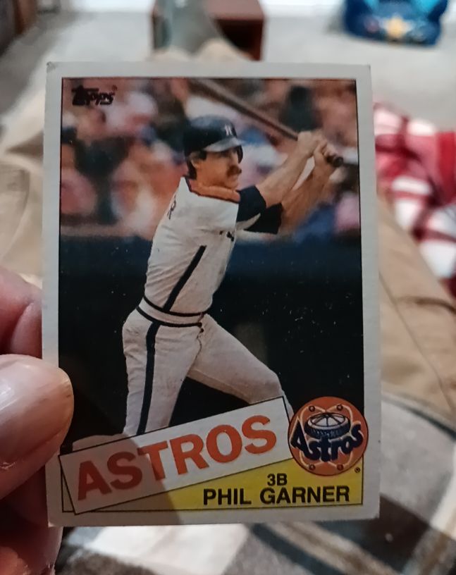1985 Topps #206 Phil Garner — front