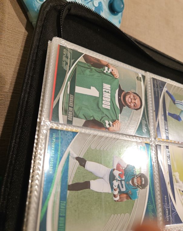 2025 Panini Mosaic Armand Membou Candy Cane — front