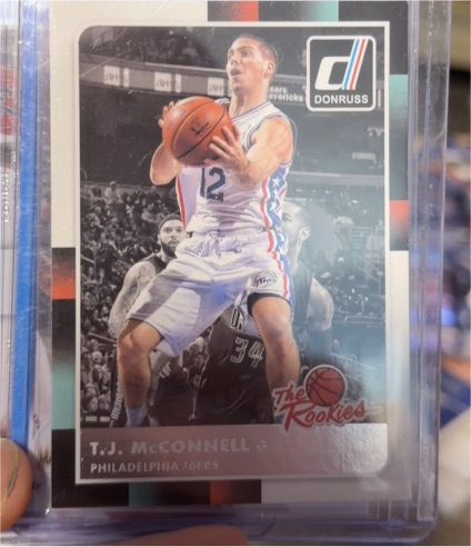 2015-16 Donruss The Rookies #12 T.J. McConnell — front