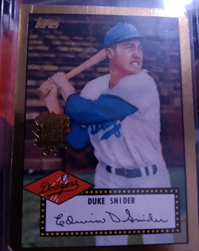 2001 Topps 1952 World Series Gold Reprints #52R-2 Duke Snider — front