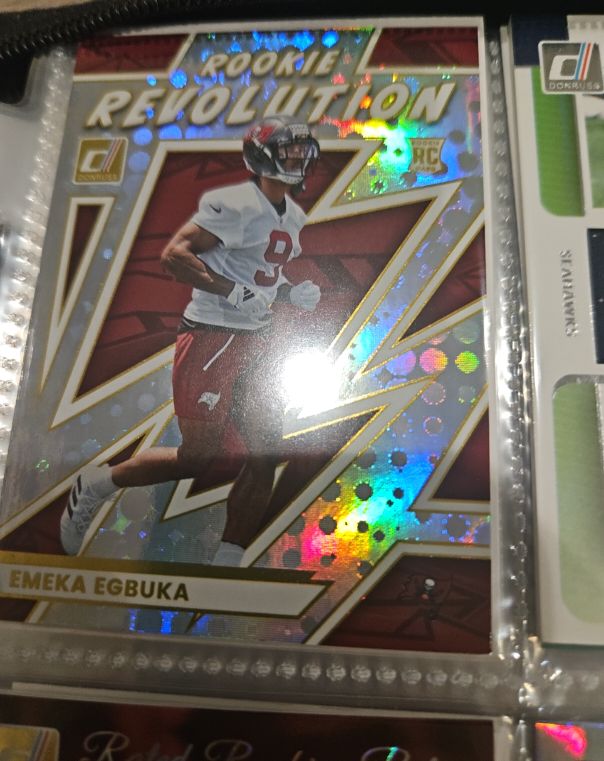 2025 Panini Donruss Rookie Revolution #10 Emeka Egbuka — front