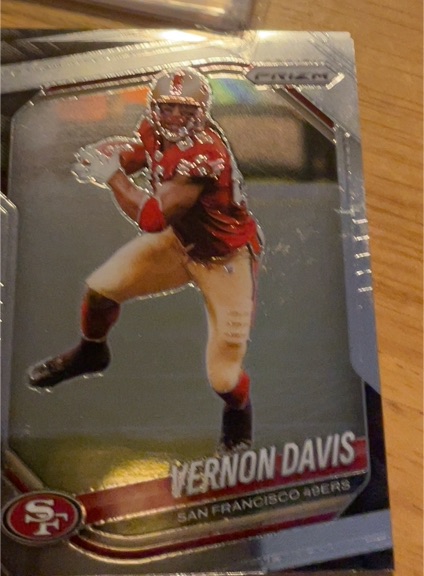 2025 Panini Prizm #39 Vernon Davis — front