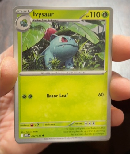 2023 Pokémon ME01: Mega Evolution #002 Ivysaur — front