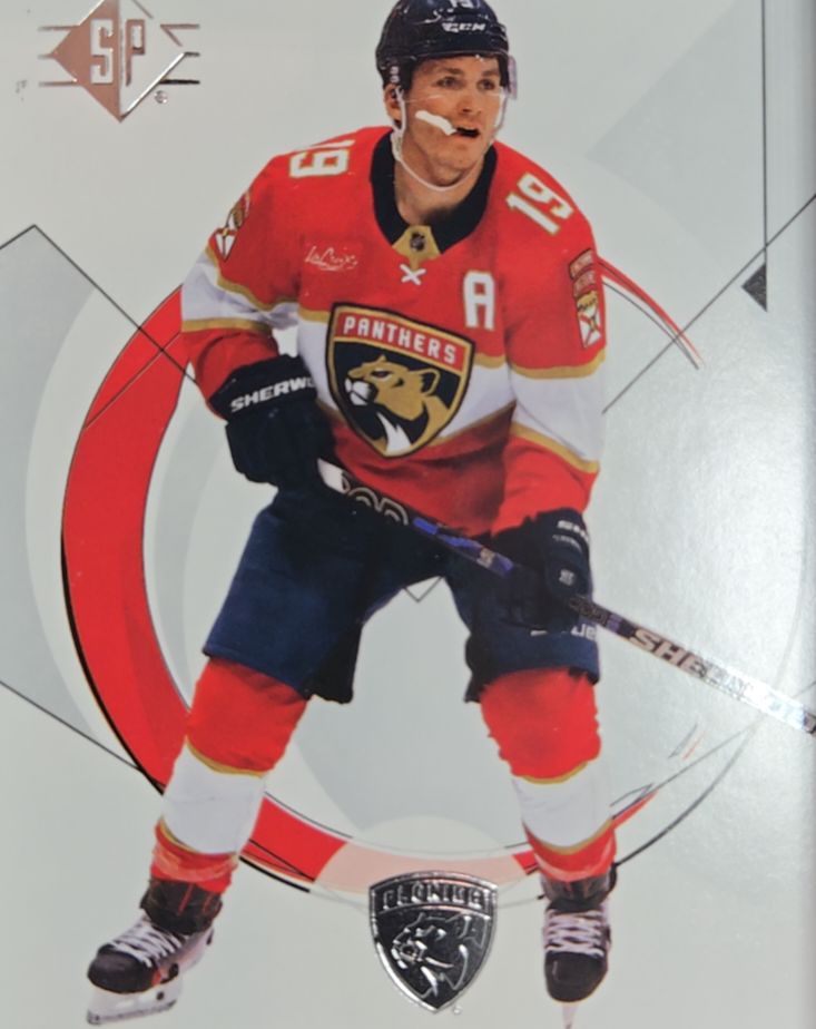 2024-25 SP Authentic #25 Matthew Tkachuk — front