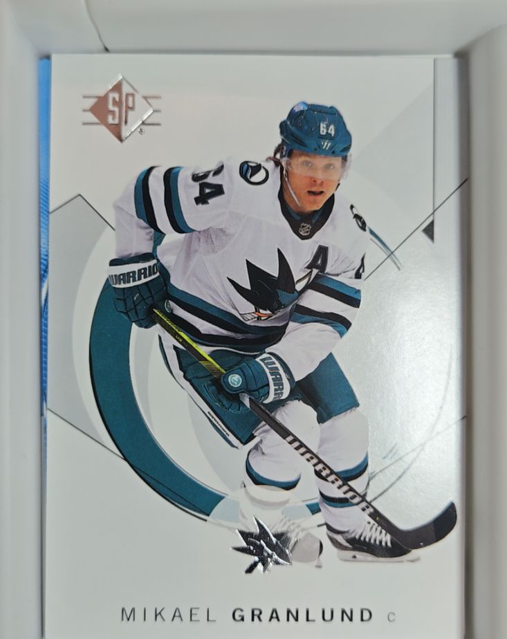 2024-25 Upper Deck SP Authentic #61 Mikael Granlund — front