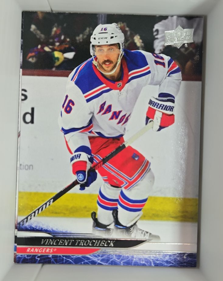 2024-25 Upper Deck Series 1 #125 Vincent Trocheck — front