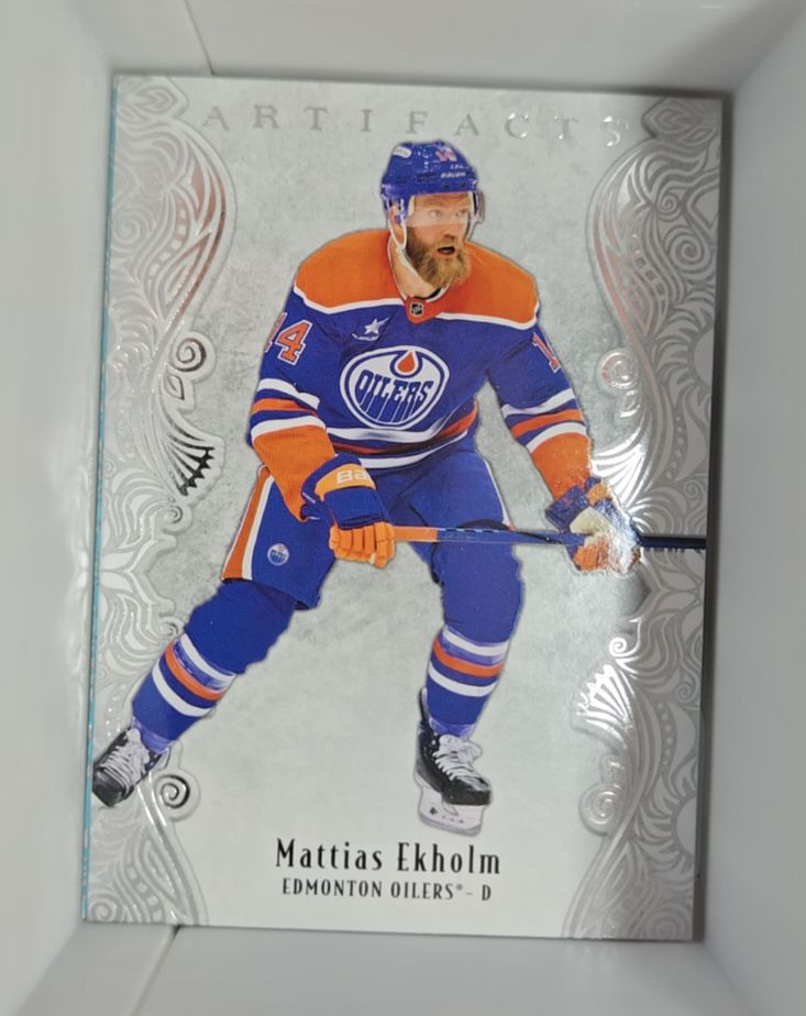 2025-26 Upper Deck Artifacts #33 Mattias Ekholm — front