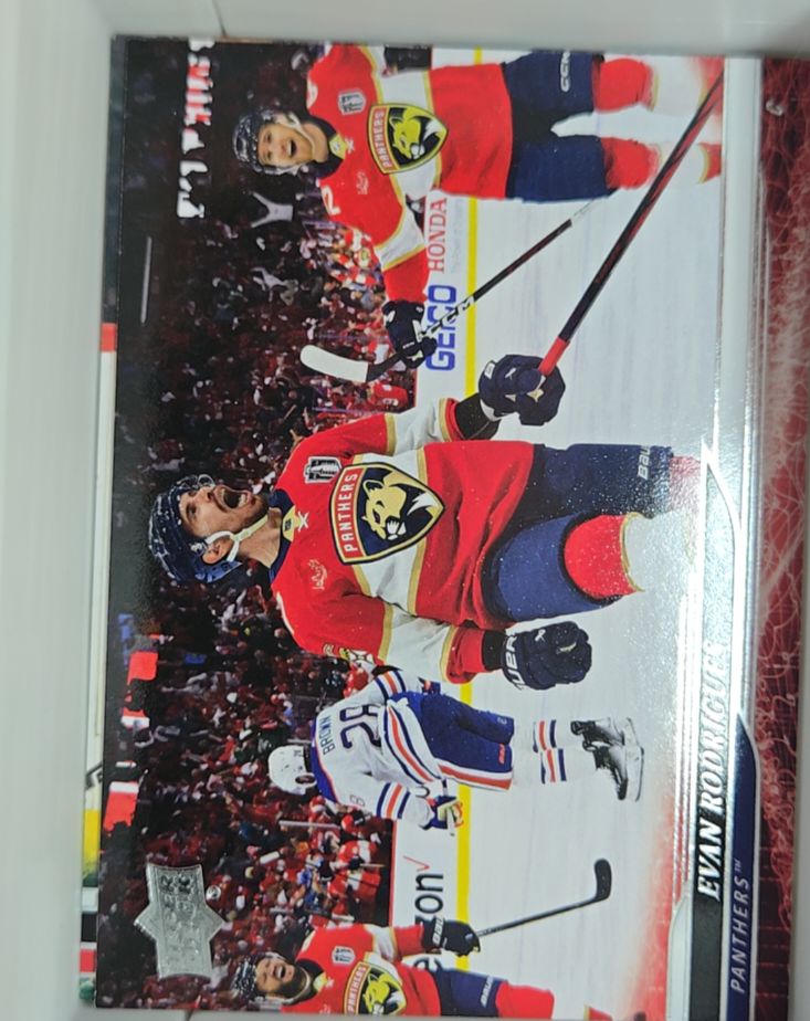 2024-25 Upper Deck #323 Evan Rodrigues — front