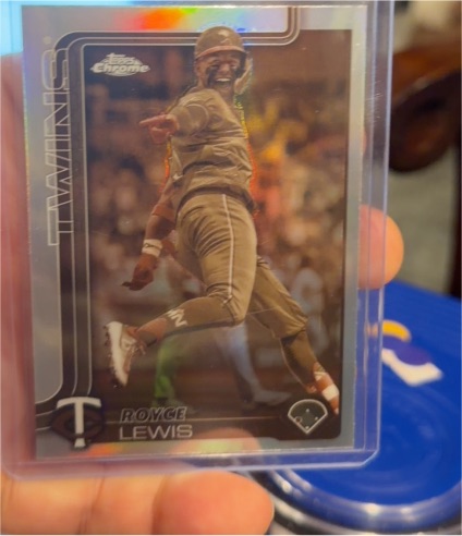 2025 Topps Chrome #254 Royce Lewis — front