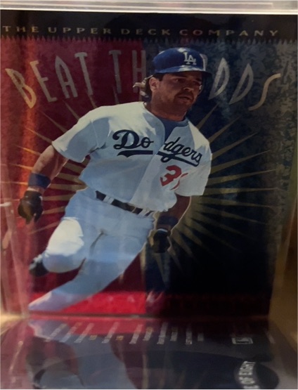 1996 Upper Deck #145 Mike Piazza — front